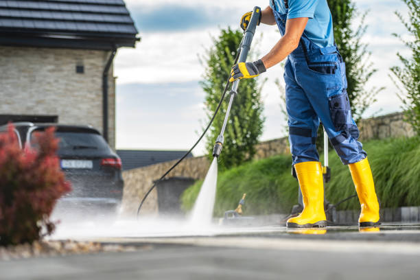 Best Parking Lot and Garage Cleaning  in Braddock, PA